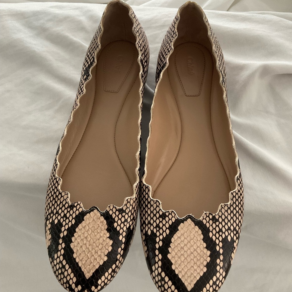 Chloe Lauren Snakeskin Flats Sz 38